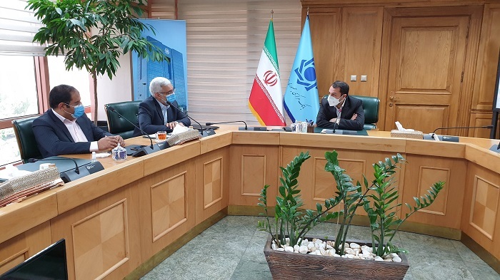 بورس مثبت شد/ جلسه مهم صالحآبادی و عشقی درباره نرخ بهره بین بانکی