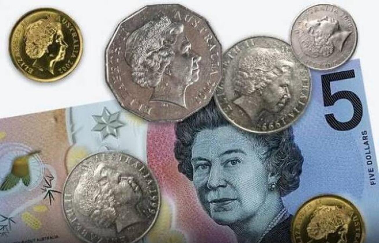 چالش جدید بریتانیا  میلیاردها سکه با تصویر ملکه الیزابت نیاز به تغییر دارند