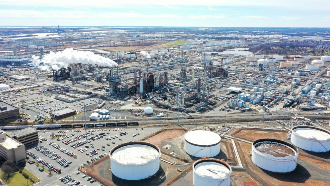 پنج عامل موثر بر قیمت نفت