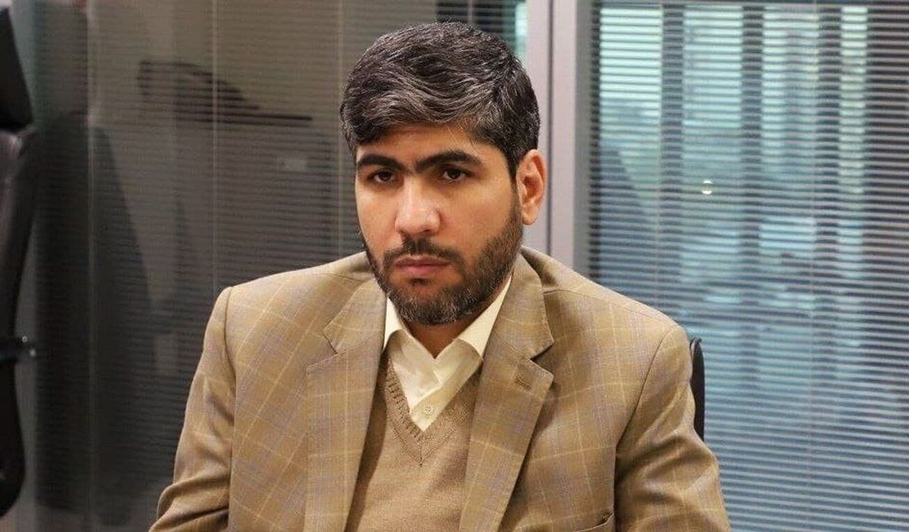 حقوق دولتی‌ها چند میلیون تومان است؟