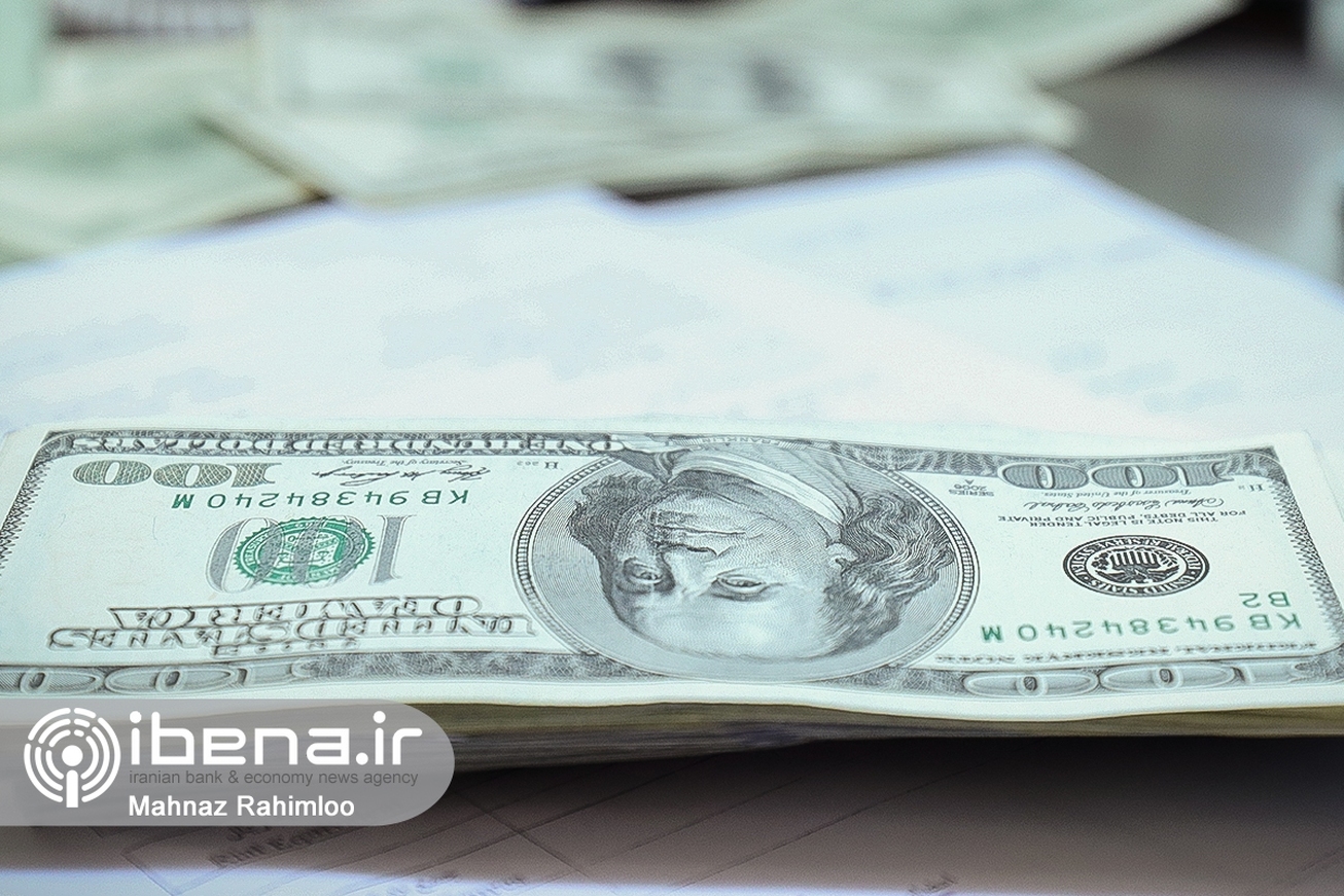 شروع معاملات توافقی ارز در اولین روز هفته  قیمت هر اسکناس دلار چقدر شد؟