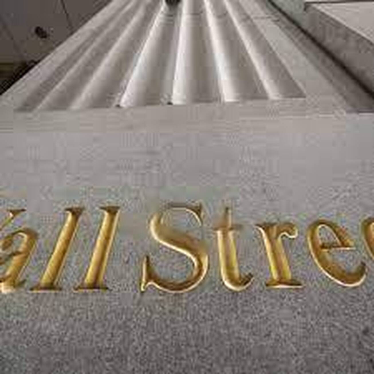 وال استریت قرمزپوش ماند