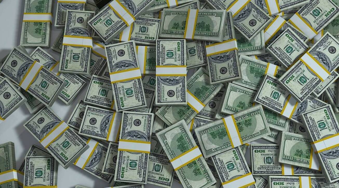 کشف ۱۱ میلیون دلار اسکناس تقلبی در تهران