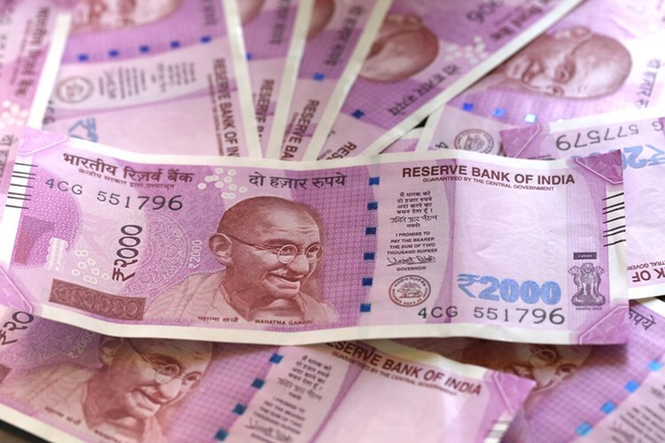 روپیه جایگزین دلار در معاملات هند و مالزی