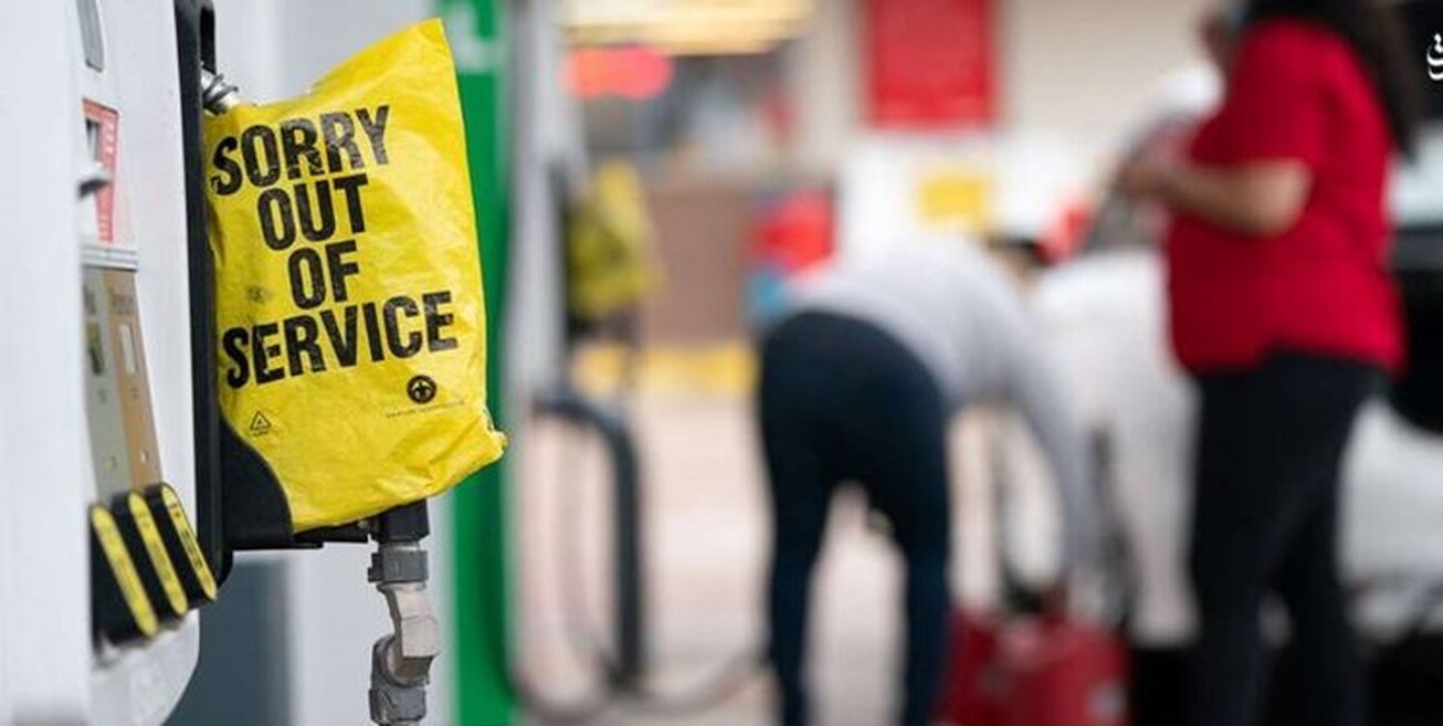 کمبود سوخت در فرانسه به دنبال اعتصاب کارکنان پالایشگاه‌ها