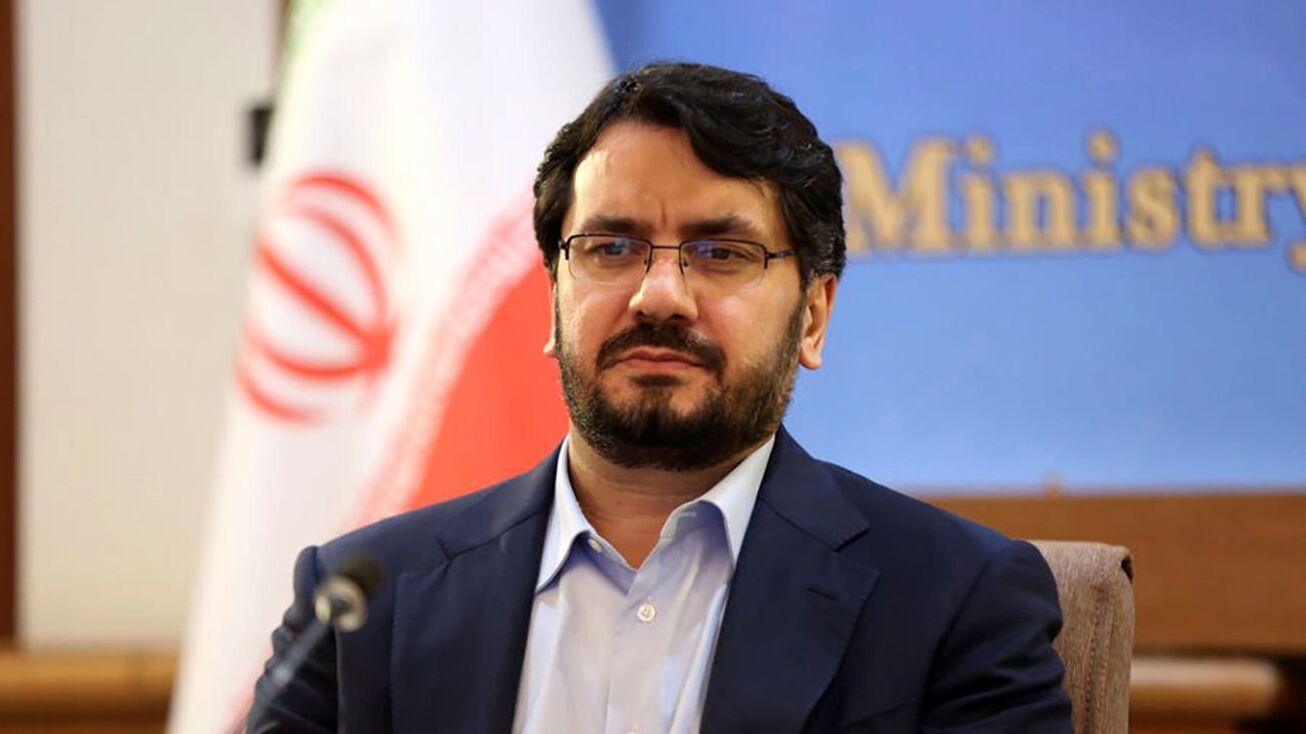 قطعات هواپیما در داخل کشور تعمیر می‌شود