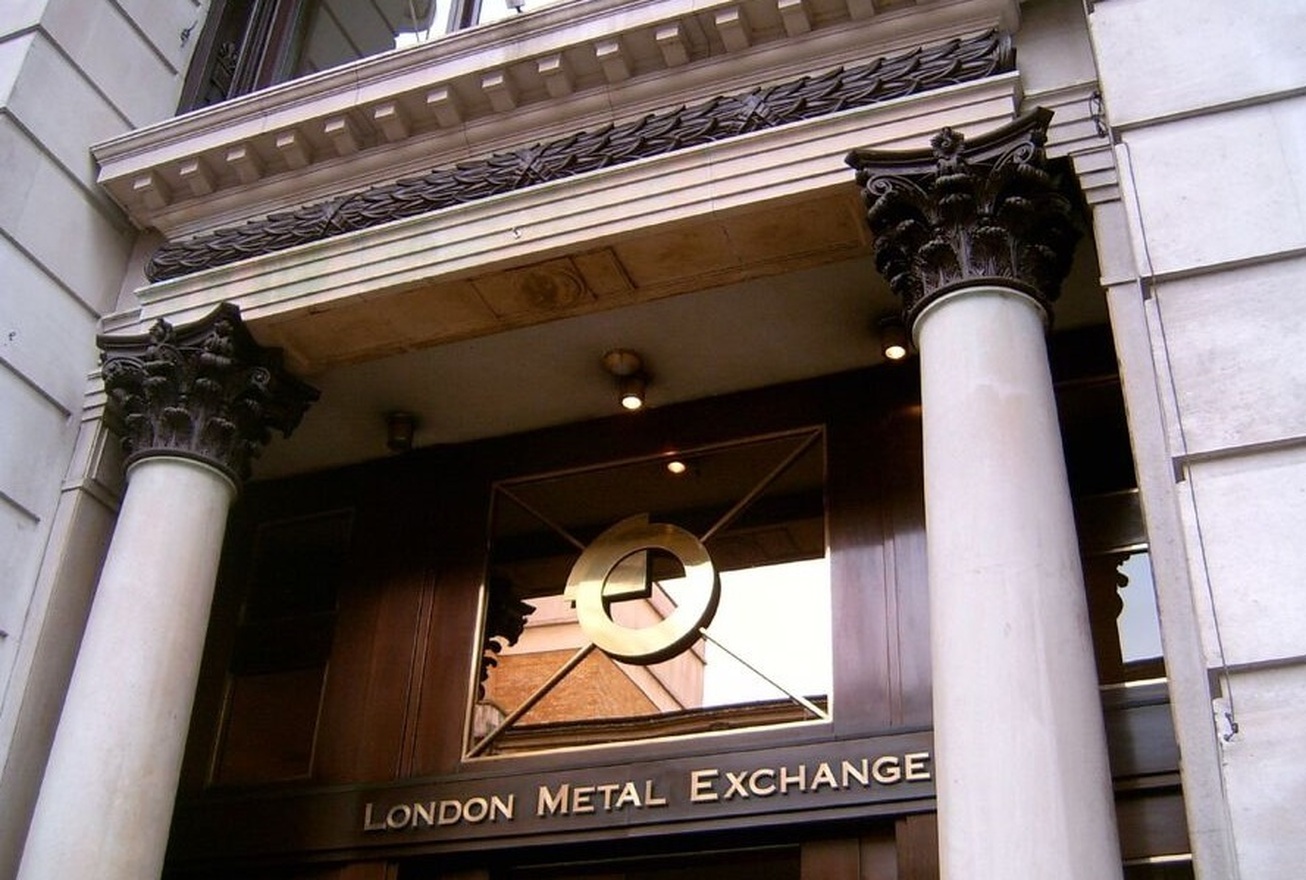 ریزش سنگین بورس لندن به دنبال نگرانی از بحران بانکی