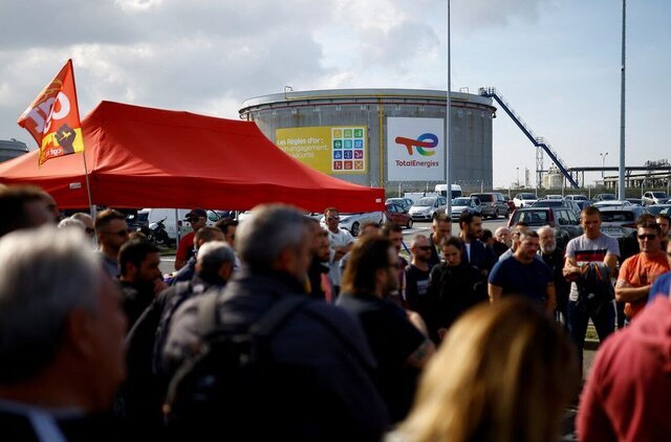 تعطیلی پالایشگاه‌های نفت فرانسه با ادامه اعتراضات
