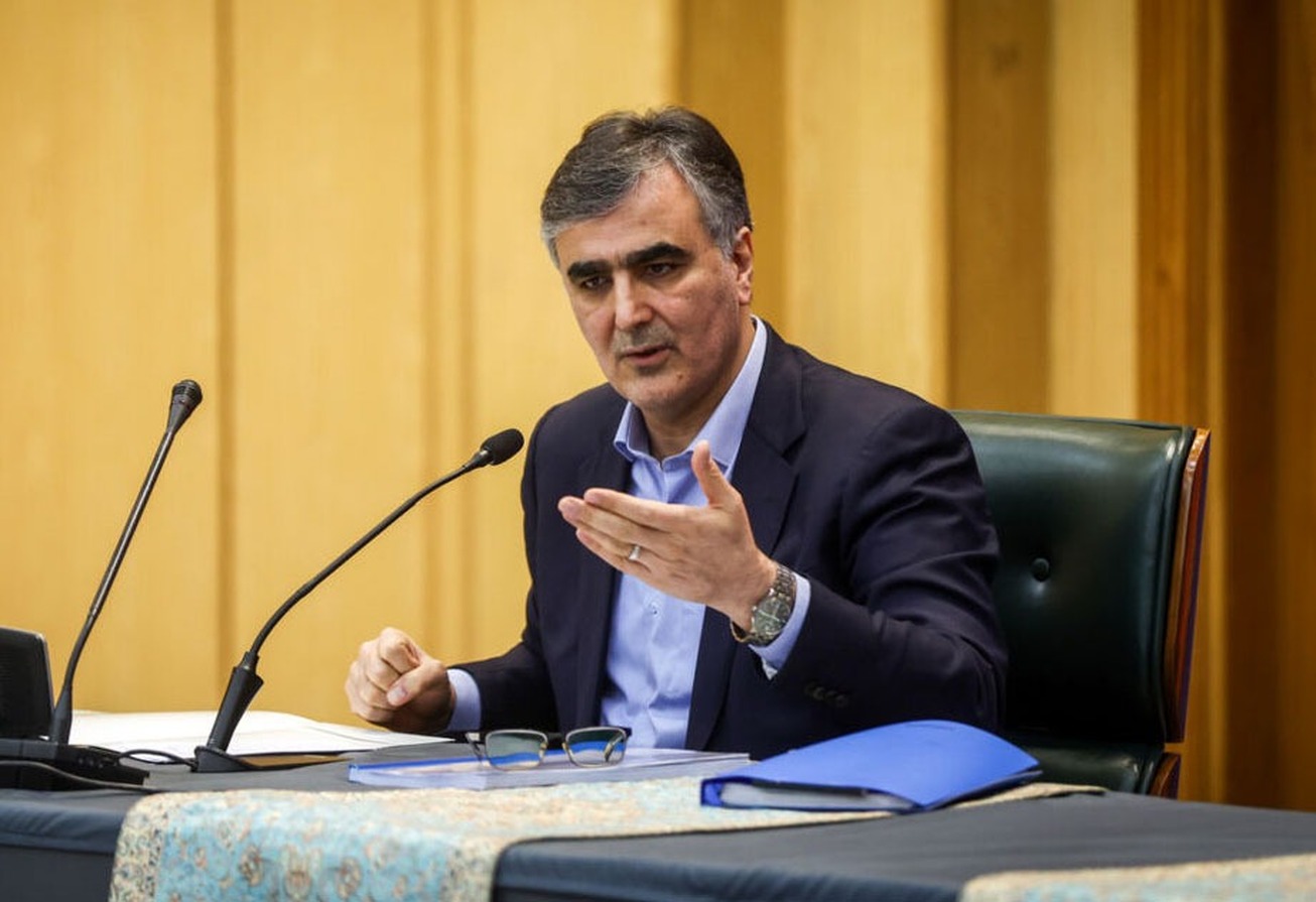 هدف بانک&zwnj;مرکزی در مهار نرخ رشد نقدینگی محقق شد/ انتقال عملیات&zwnj;های ارزی کشور به مرکز مبادله ایران