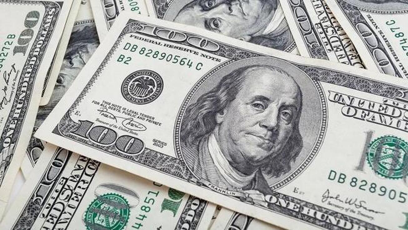 اولین ضرر سالانه دلار بعد از ۲۰۲۰ ثبت شد