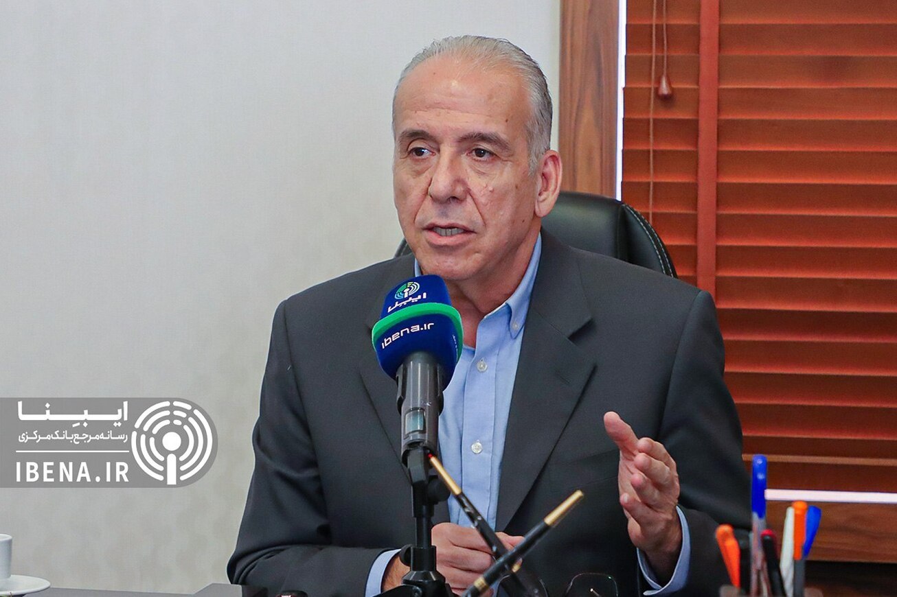 نوسانات اخیر بازار ارز هیجان کاذب و موج موقت است