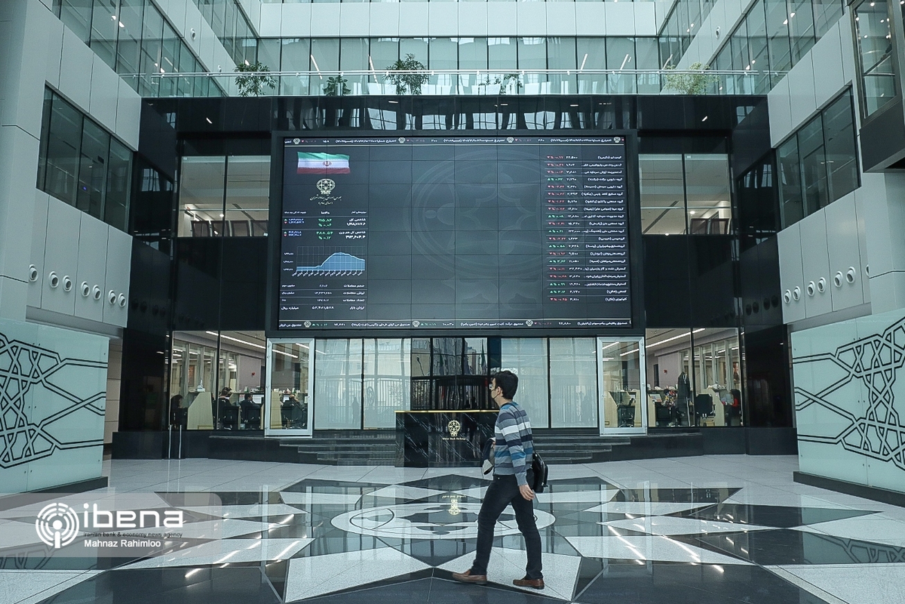 افت ۹۹۰ واحدی شاخص کل بورس در پایان هفته