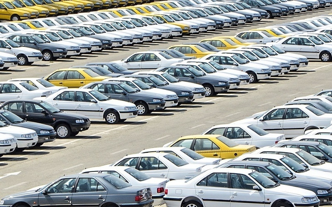 روند کاهش قیمت خودرو در بازار آغاز شد