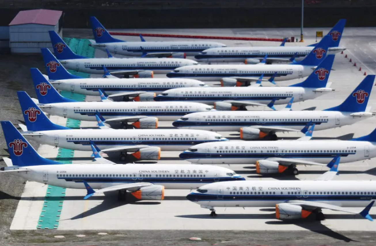 فرود هواپیمای بوئینگ ۷۳۷ مکس در چین بعد از 5سال وقفه