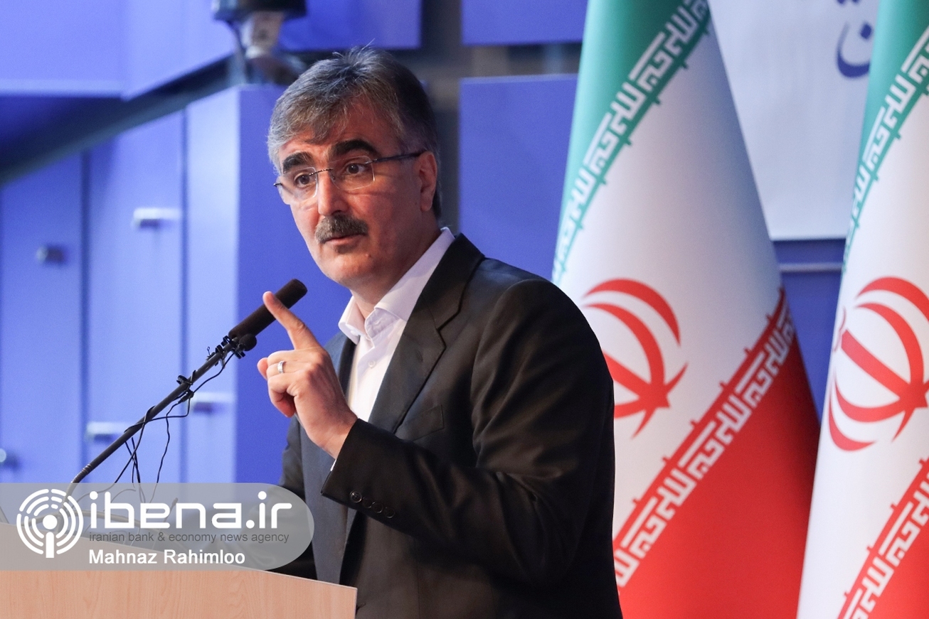 اراده و اختیار لازم در بانک مرکزی برای اصلاحات وجود دارد