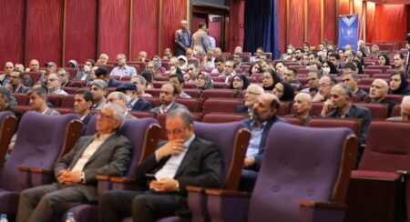 میزان کارمزد در شبکه بانکی در مقایسه با سایر بازار‌ها بسیار ناچیز است