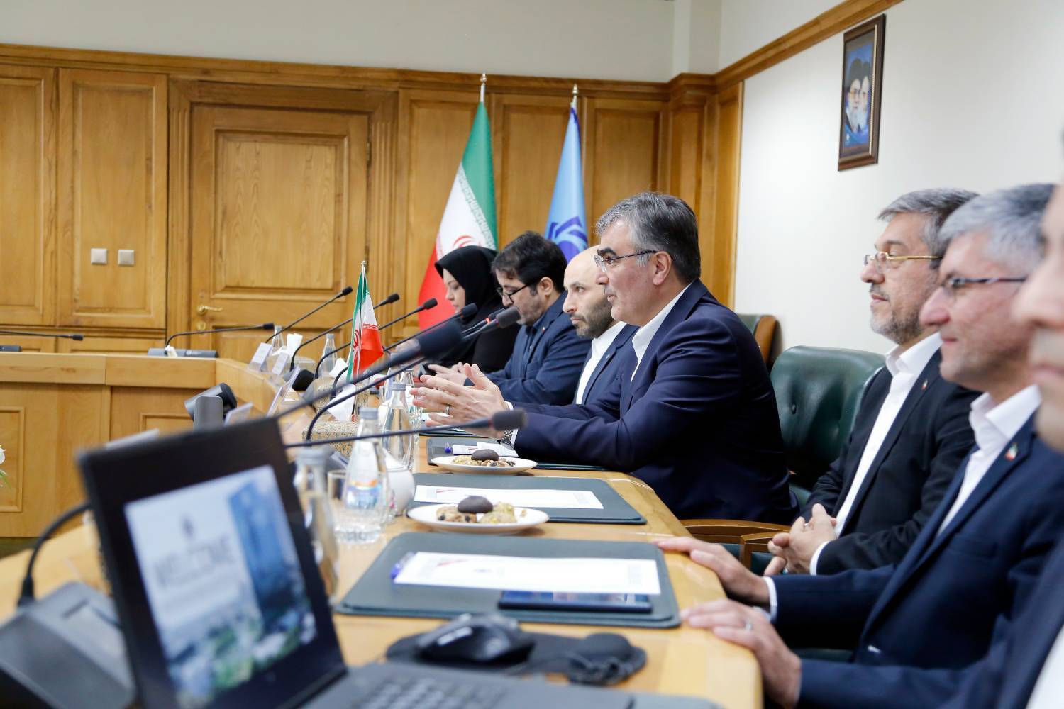 دیدار روسای کل بانک مرکزی ایران و روسیه/ تقویت مبادلات تجاری و بکارگیری پولهای ملی دو کشور در تجارت دوجانبه دیدار روسای کل بانک مرکزی ایران و روسیه/ تقویت مبادلات تجاری و بکارگیری پولهای ملی دو کشور در تجارت دوجانبه