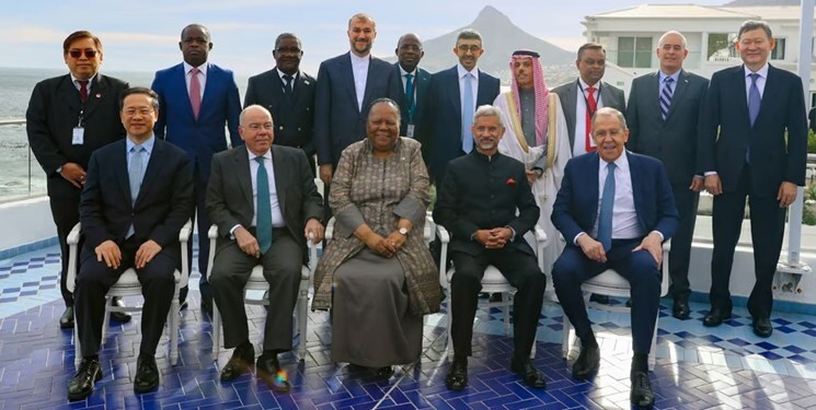 رای الیوم: آینده درخشان اقتصادی در انتظار ایران است