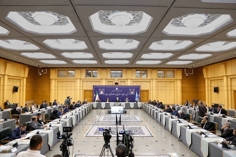 تداوم اجرای برنامه تثبیت اقتصادی/ اصلاح نظام بانکی عملیاتی شد