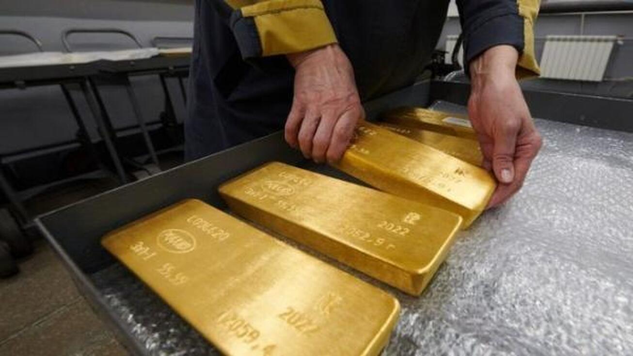 طلا در بحبوحه پیش‌بینی نرخ بهره آمریکا تثبیت شد
