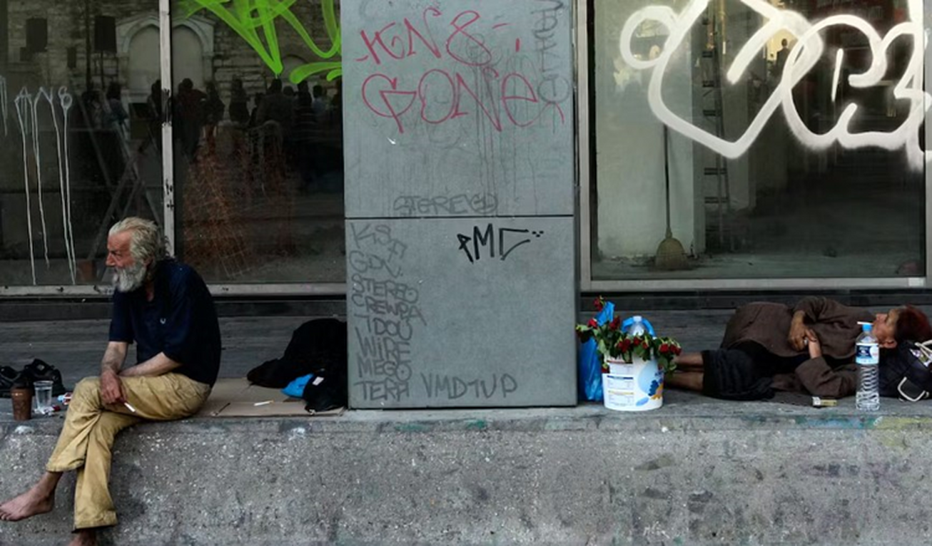 وال استریت ژورنال: اروپایی‌ها فقیرتر می‌شوند