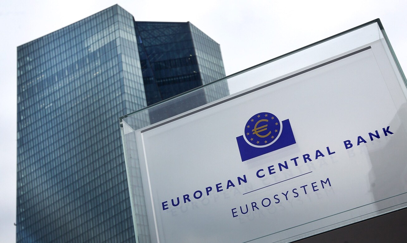 کنترل شدید بانک مرکزی اروپا بر جریان نقدینگی بانک‌ها