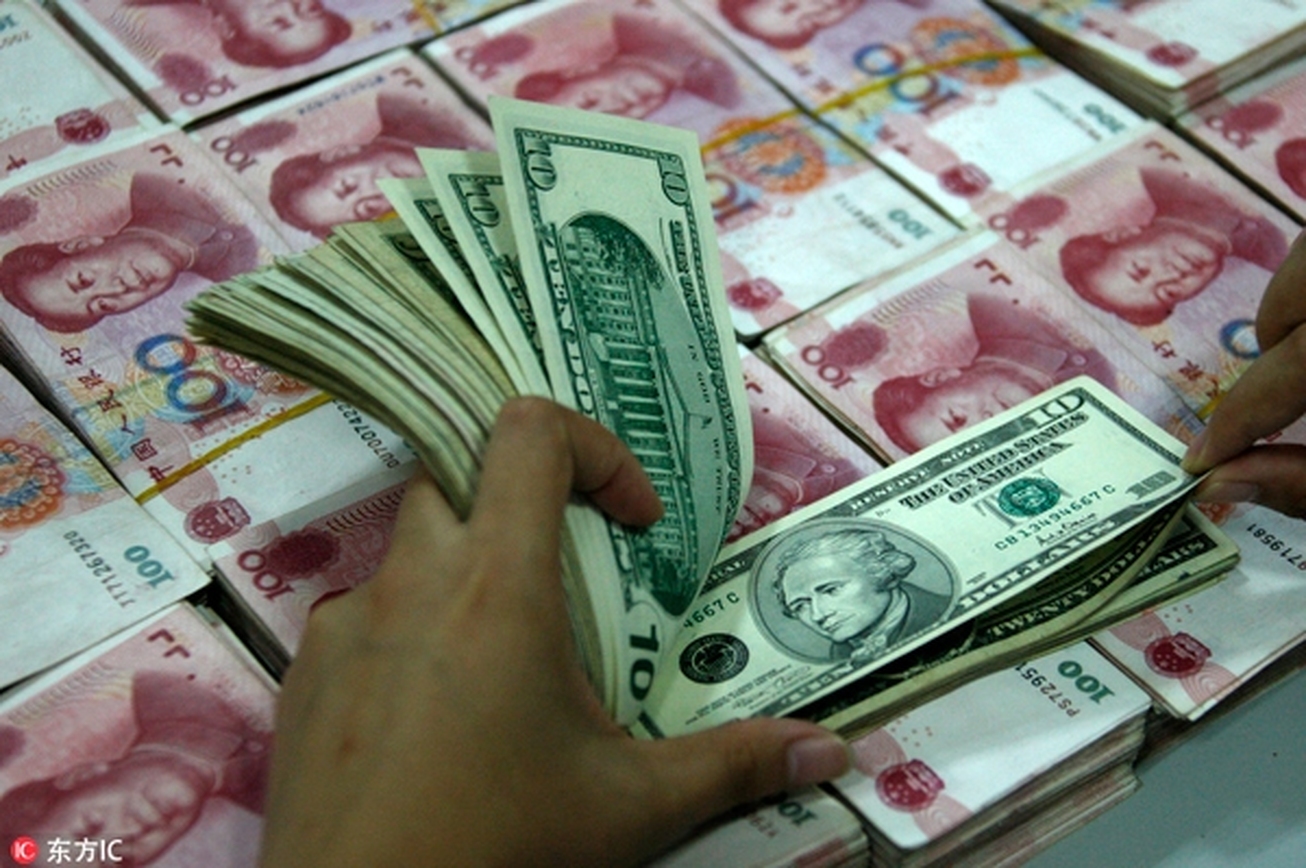 چین، به منظور حمایت از یوآن محدودیت بدهی خارجی را کاهش داد
