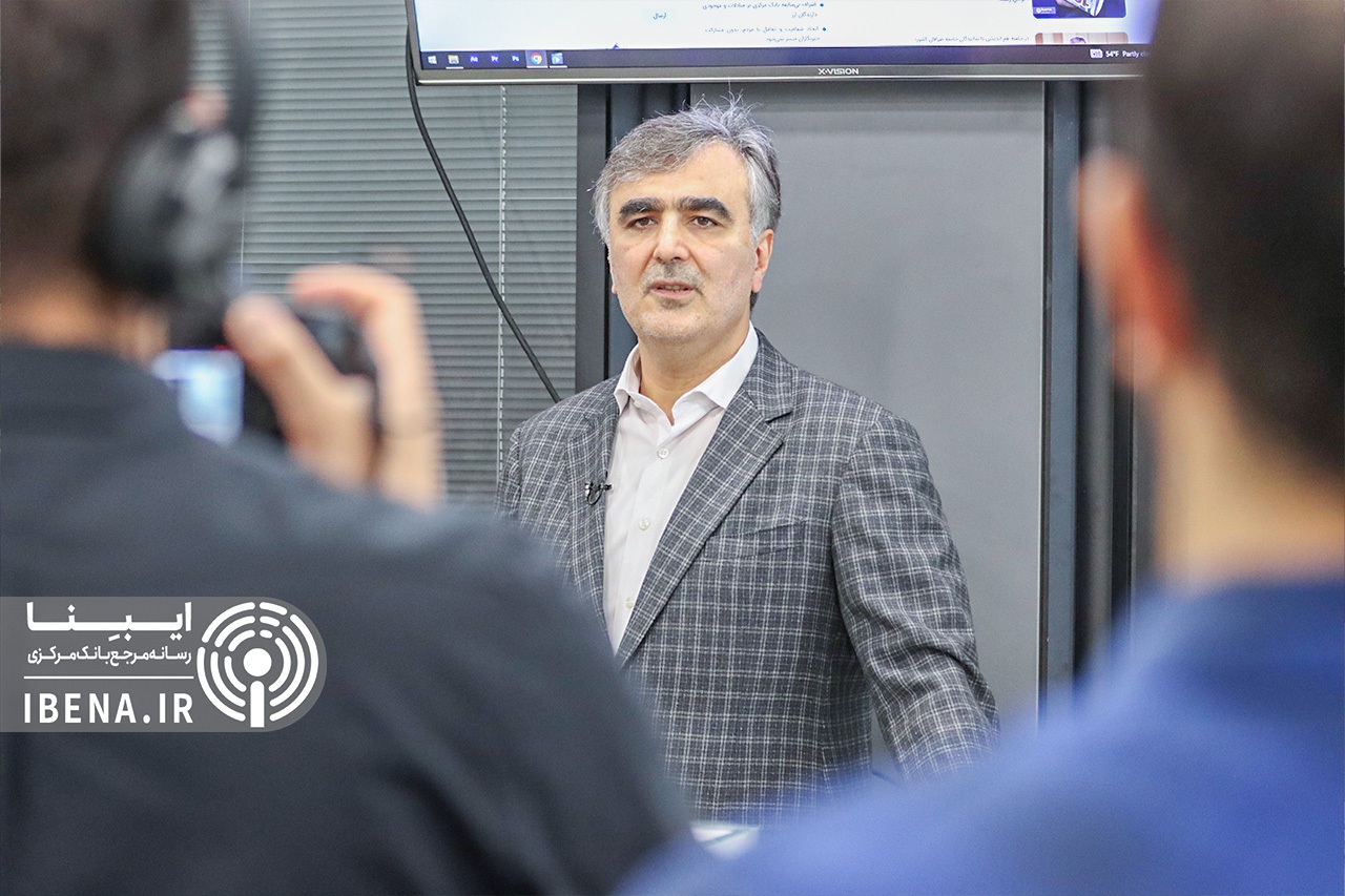 بازدید رئیس کل بانک مرکزی از ایبِنا/ تاکید بر نقش مهم رسانه و انتظارات در متغیرهای اقتصادی بازدید رئیس کل بانک مرکزی از ایبِنا/ تاکید بر نقش مهم رسانه و انتظارات در متغیرهای اقتصادی