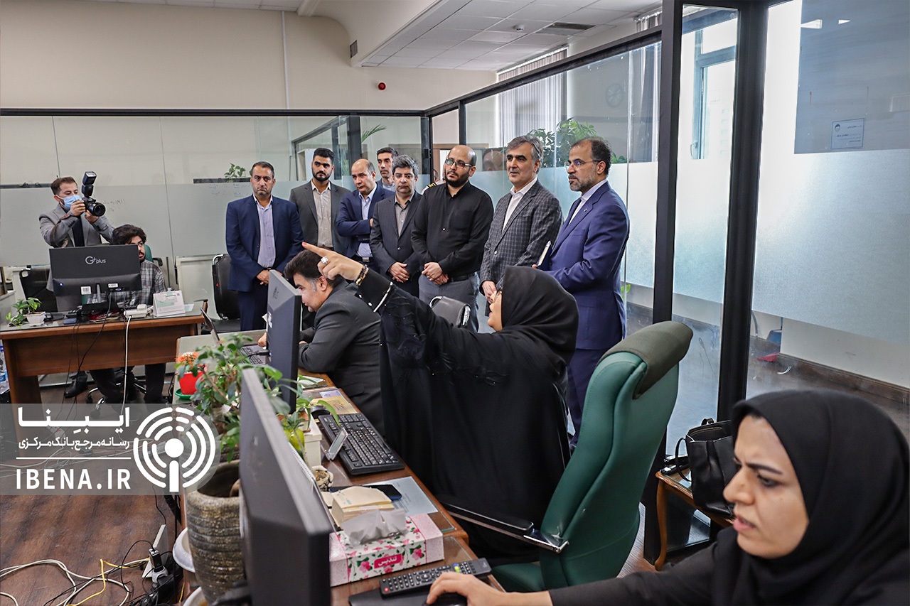 بازدید رئیس کل بانک مرکزی از ایبِنا/ تاکید بر نقش مهم رسانه و انتظارات در متغیرهای اقتصادی بازدید رئیس کل بانک مرکزی از ایبِنا/ تاکید بر نقش مهم رسانه و انتظارات در متغیرهای اقتصادی