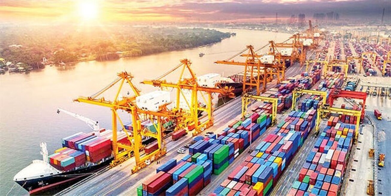 گزارش بانک مرکزی از جهش ۹۶ درصدی صادرات کشور