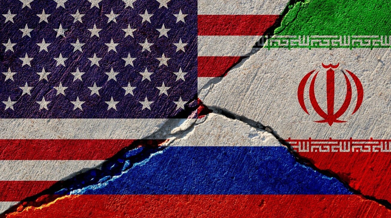 خارج کردن همزمان ایران و روسیه از بازار نفت غیرممکن است