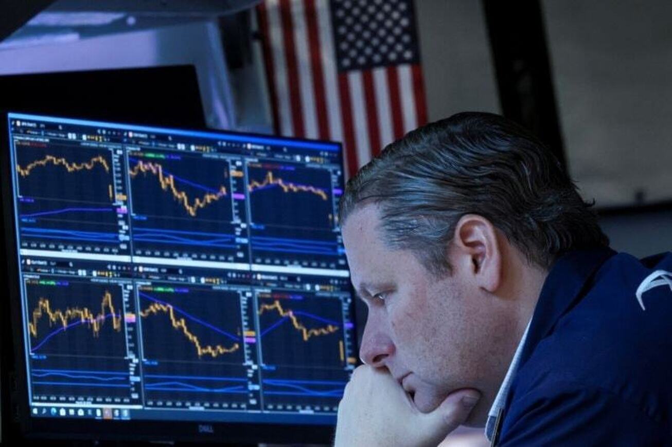 سقوط دسته جمعی سهام شرکت‌های بزرگ آمریکایی