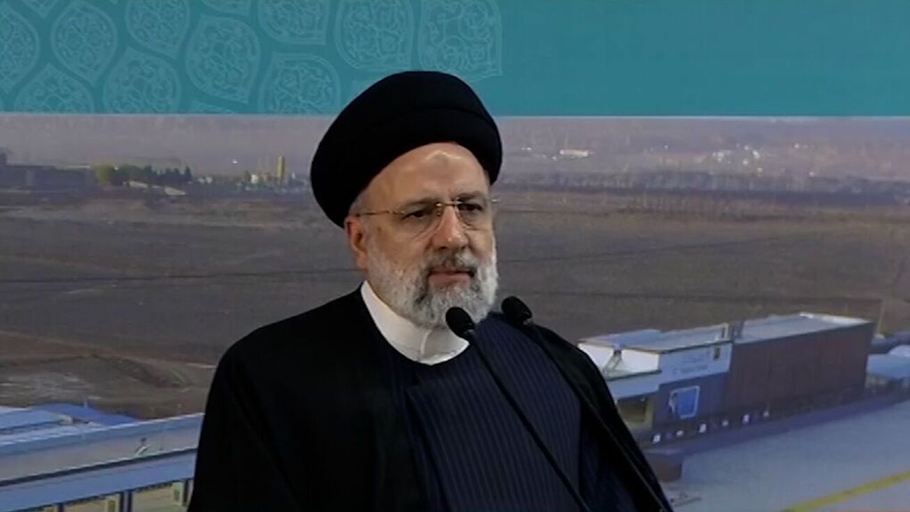 رئیسی: قطار پیشرفت ایران اسلامی در حال حرکت است  مترو پرند افتتاح شد
