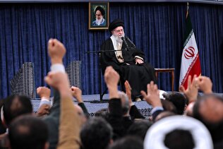 رهبر انقلاب: امکان رشد ۸ درصد وجود دارد