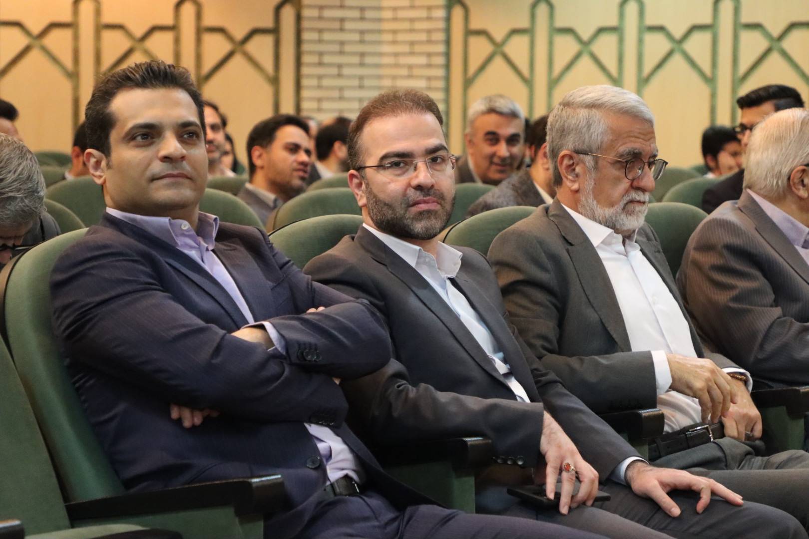 همایش ملی شهرت و اعتبار بانک مرکزی آغاز شد