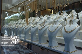 سیر نزولی قیمت طلا و سکه در بازار ادامه دارد