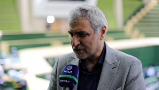 بازار ارز توافقی به تک نرخی شدن ارز کمک می‌کند