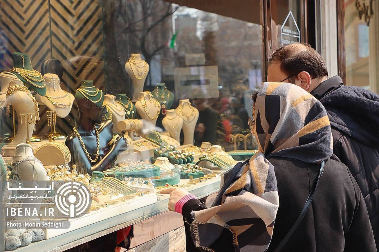 نرخ طلا از بازار جهانی جاماند