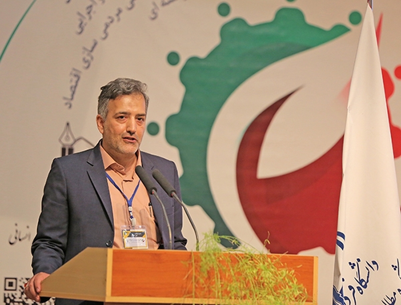 سیاست ارز ترجیحی راهبردی درست برای حمایت از اقشار کم‌درآمد  شفافیت و نظارت بر تخصیص‌ها ضروری است