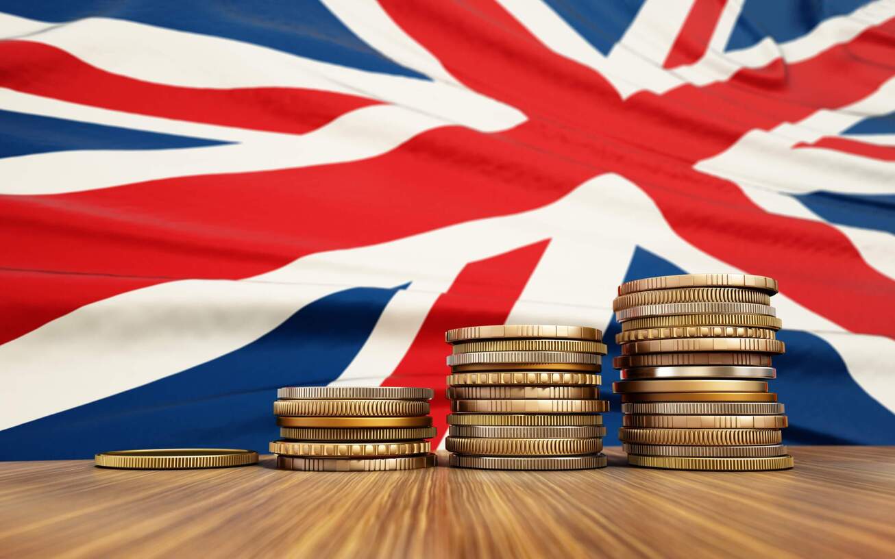 مالیه عمومی بریتانیا در خطر؛ بدهی و بحران اقلیمی چالش‌های بزرگ آینده