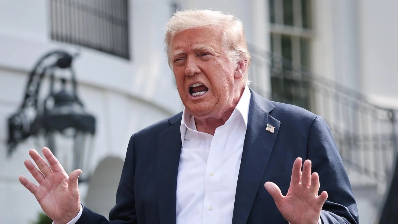 گاردین: سردرگمی، تنها قطعیت بازی تعرفه‌های ترامپ است