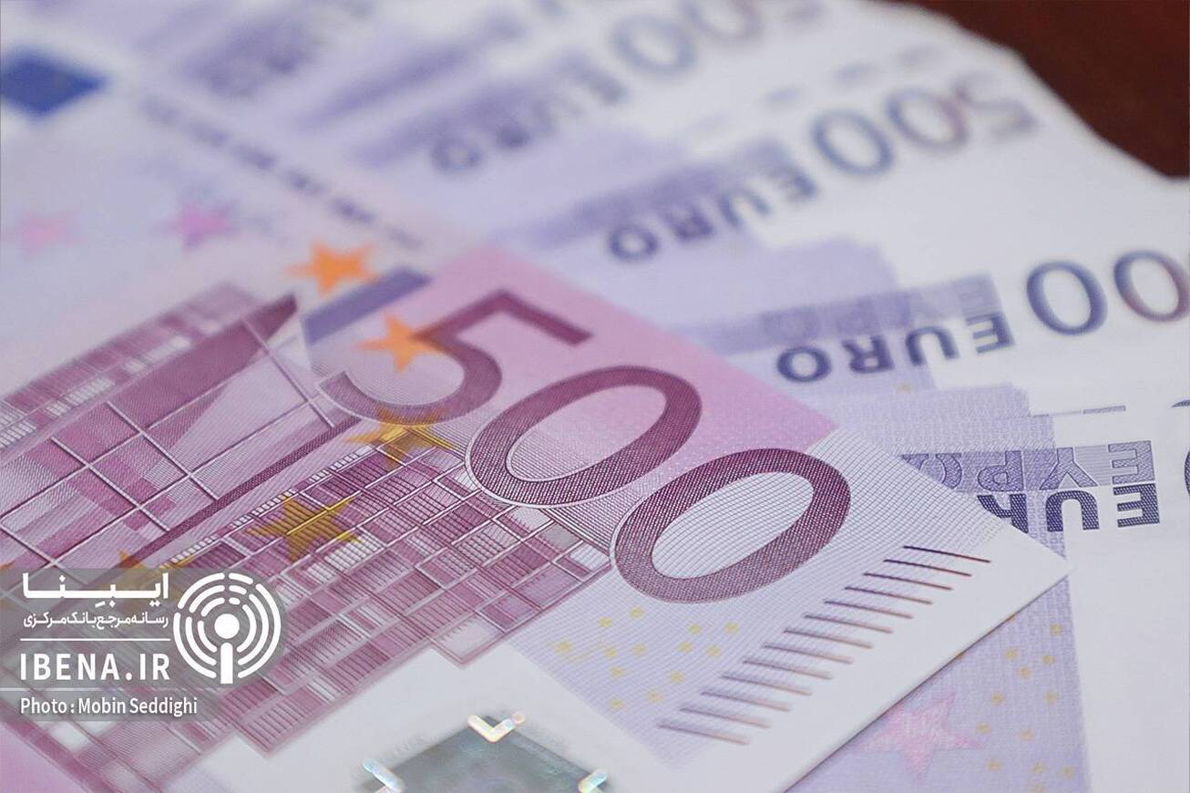 قیمت دلار و یورو در مرکز مبادله ایران؛ یکشنبه ۲۲ تیر