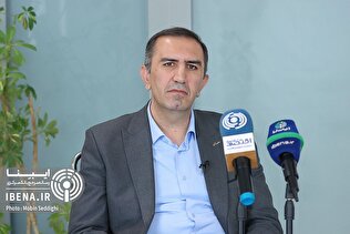 رونق صادرات کلید کاهش نوسانات ارزی