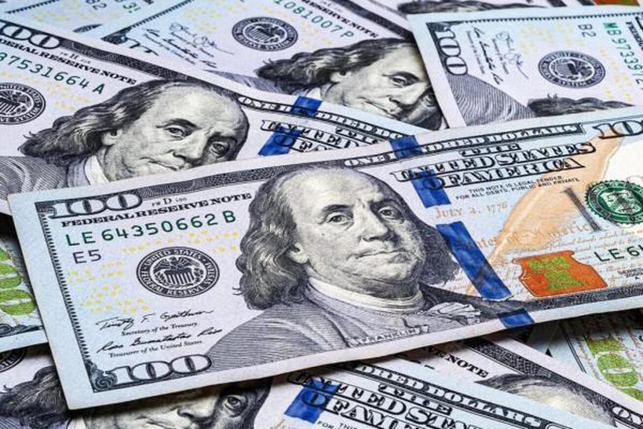 کاهش ارزش دلار پس از انتشار داده‌های ایالات متحده
