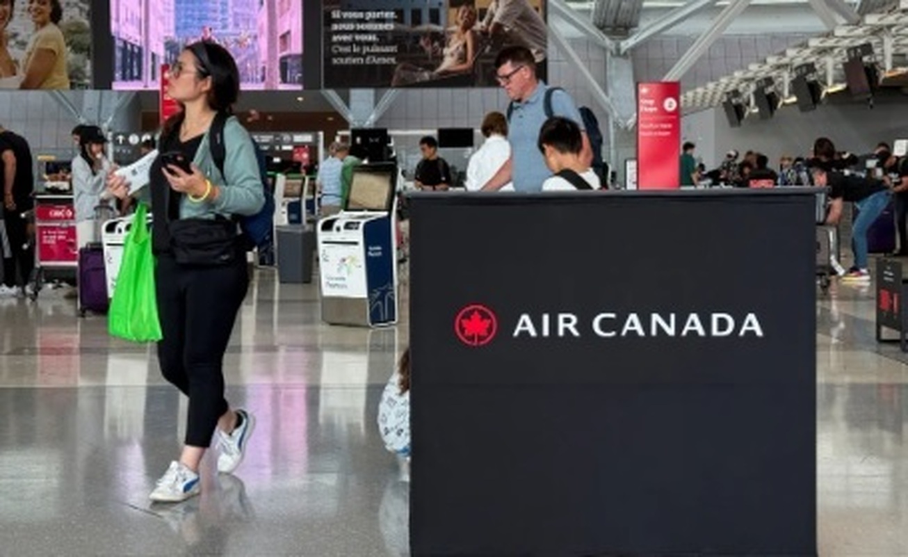 مداخله دولت برای پایان دادن به اعتصاب مهمانداران ایر کانادا