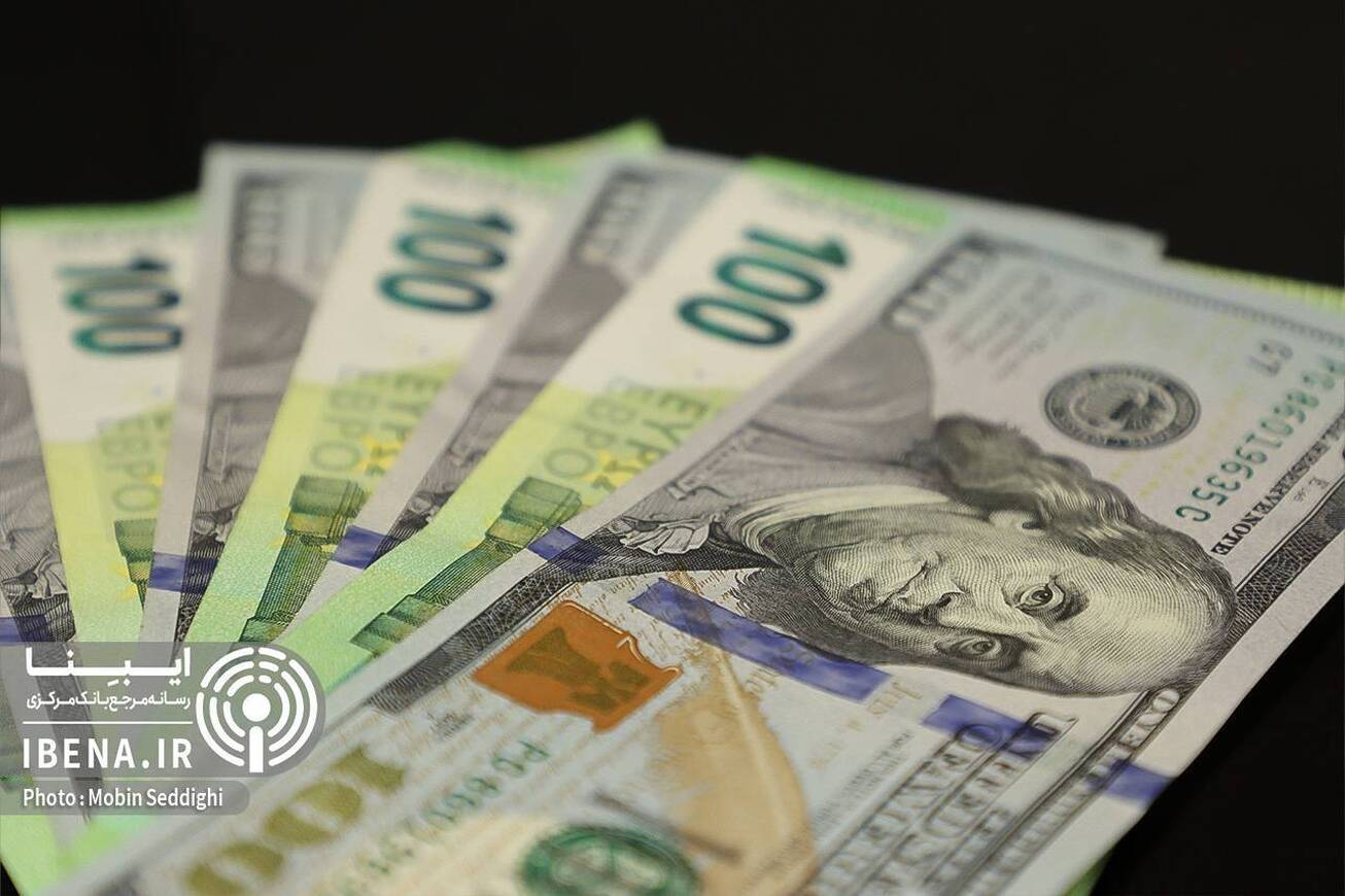 قیمت دلار و یورو در مرکز مبادله ایران؛ یکشنبه ۲۶ مرداد