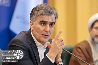 فرزین: هیچ برنامه‌ای برای افزایش نرخ ارز رسمی نداریم/ تجربه نشان می‌دهد افزایش نرخ ارز، تورم شدید کالا‌ها و خدمات را به‌دنبال دارد