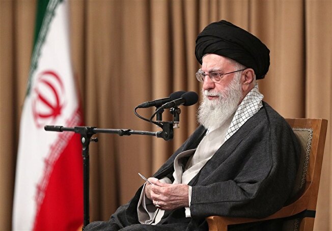 رهبر انقلاب: تامین به‌موقع کالا‌های اساسی اثر مستقیم بر سفره مردم دارد