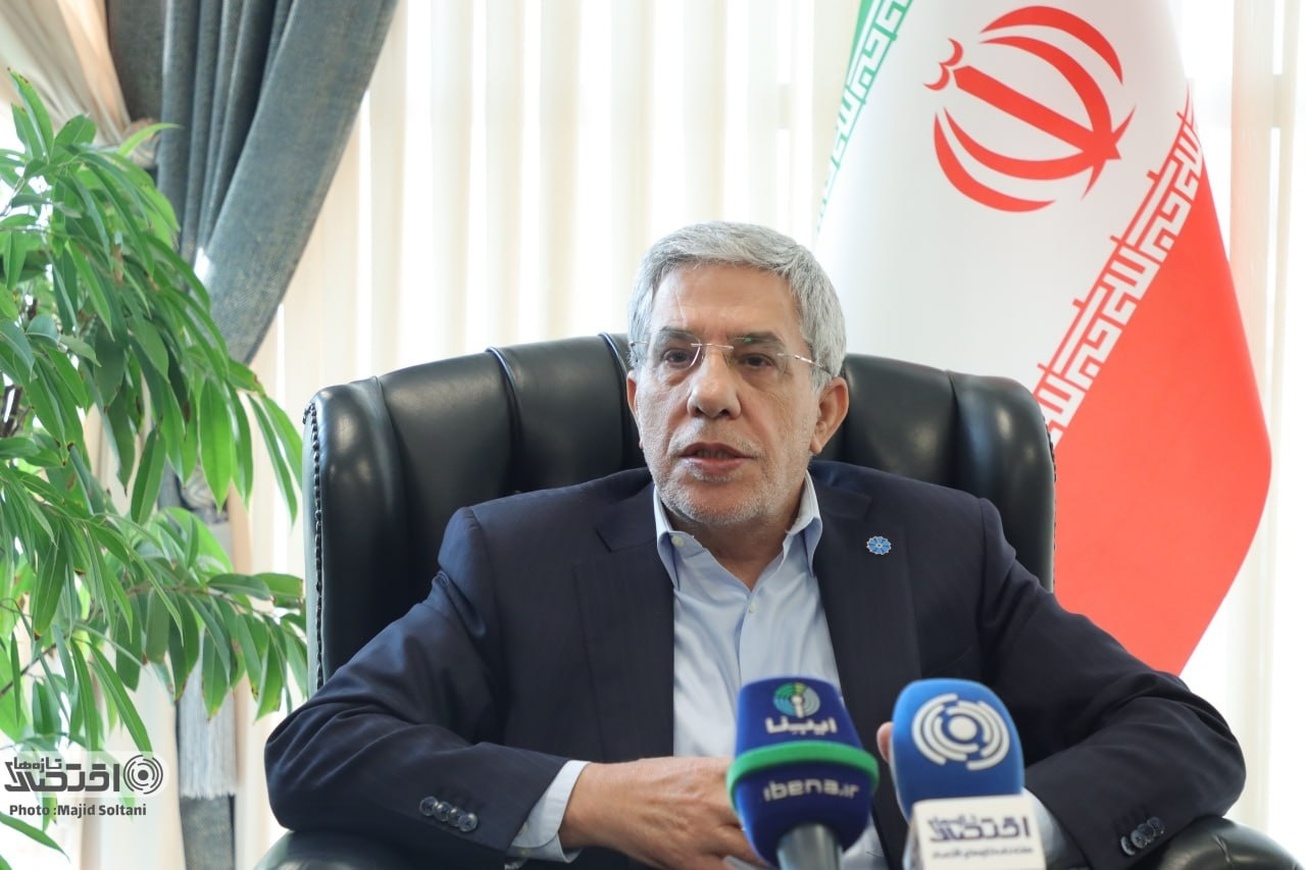 عوامل تورم‌زا در بانک مرکزی نیست  کنترل تورم مستلزم استقلال کامل سیاست‌گذار پولی