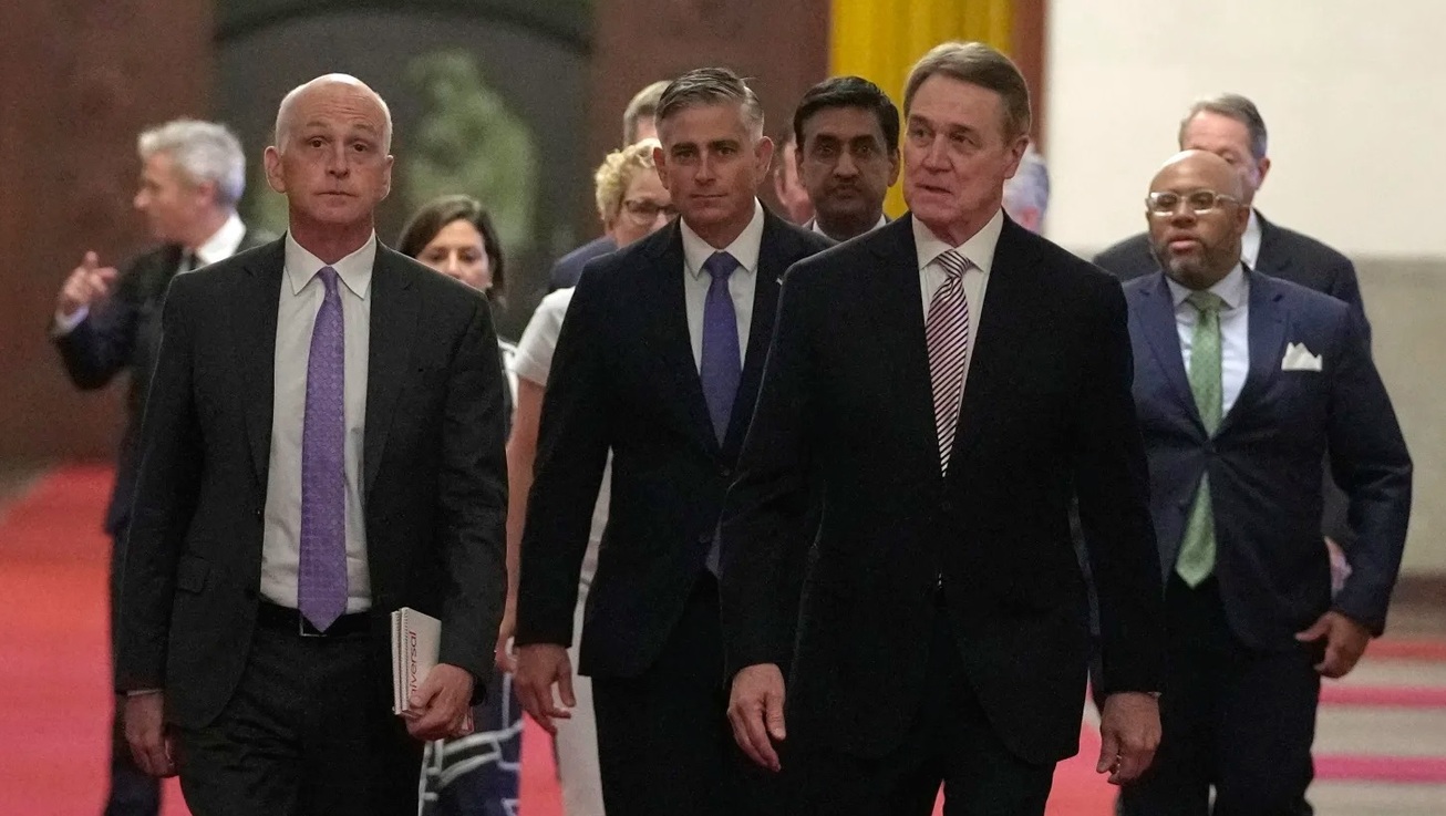 قانونگذاران آمریکایی برای شکستن یخ روابط، راهی چین شدند